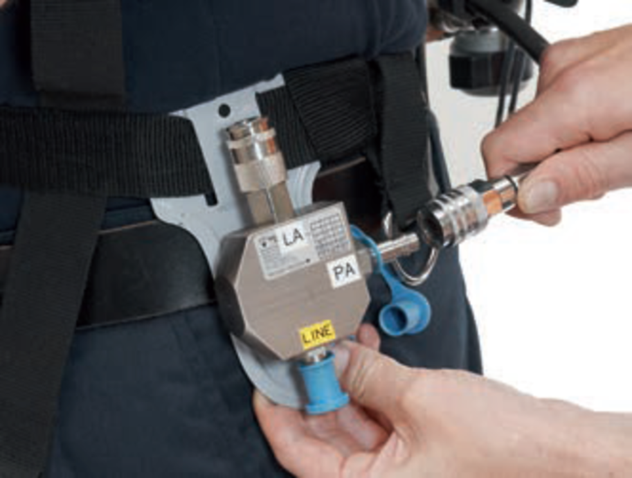 ISOTEMP® Chemikalienschutzanzug Modell 4210/CSA - Anzugdurchführung (ADF)