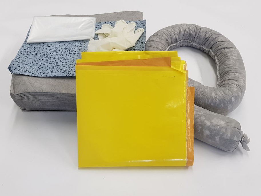 Universal-Notfallset PVC-Tasche 32 cm x 32 cm inkl. Einwegkanalschutz 20 l