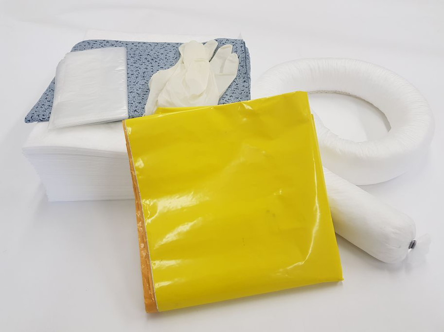 Öl-Notfallset PVC-Tasche inkl. Einwegkanalschutz 20 l (weiss, Kanalschutz gelb)